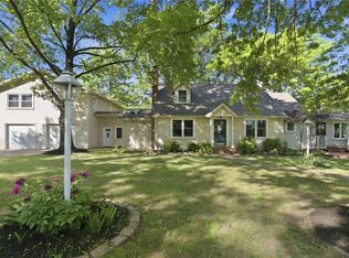 14401 Lookout Dr, Kansas City, MO 64139