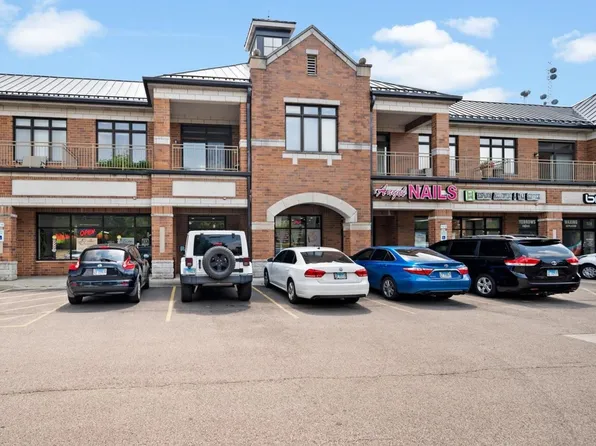 550 Main St APT 209, West Chicago, IL 60185