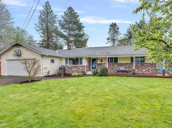 3102 SE Vineyard Rd, Milwaukie, OR 97267