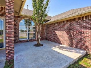 13112 Springcreek Dr, Oklahoma City, OK 73170