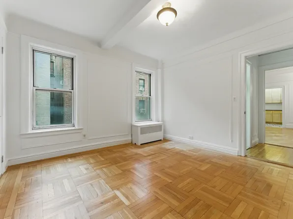 115 East 89th Street 3D image 2 of 10