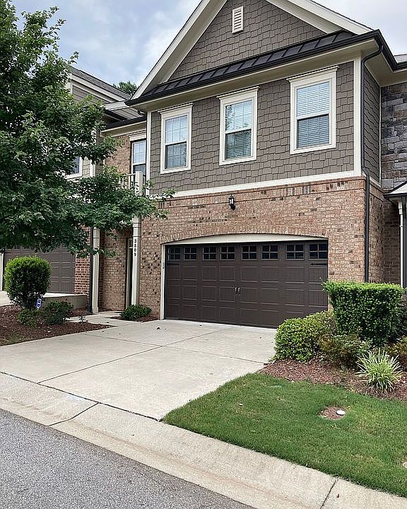 2nd image of 3809 Essex Garden Ln