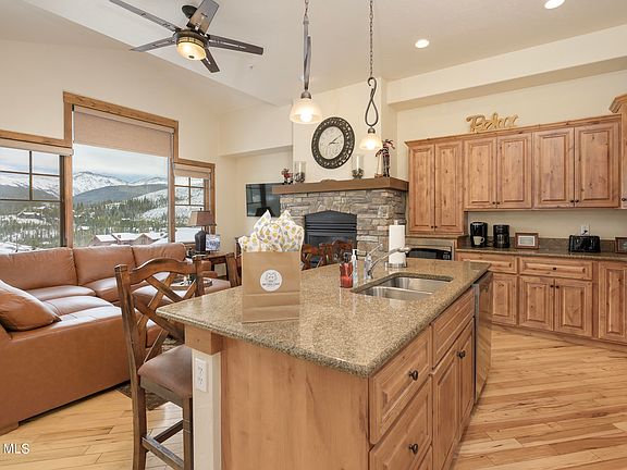 3rd image of 85 BEAR TRAIL Court