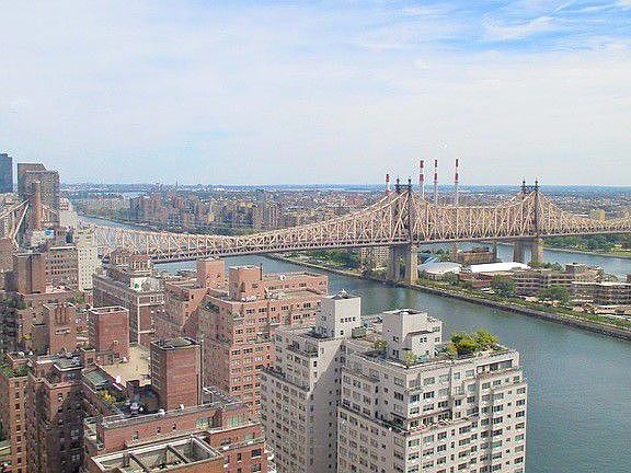 3rd image of 429 E 52nd St APT 15B