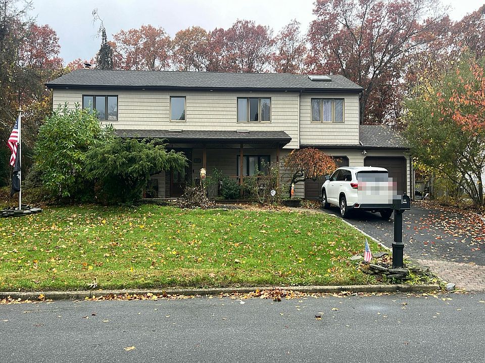 1st image of 27 Long Meadow Pl