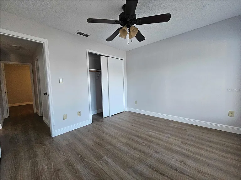 3716 Narroline Dr — Photo 4