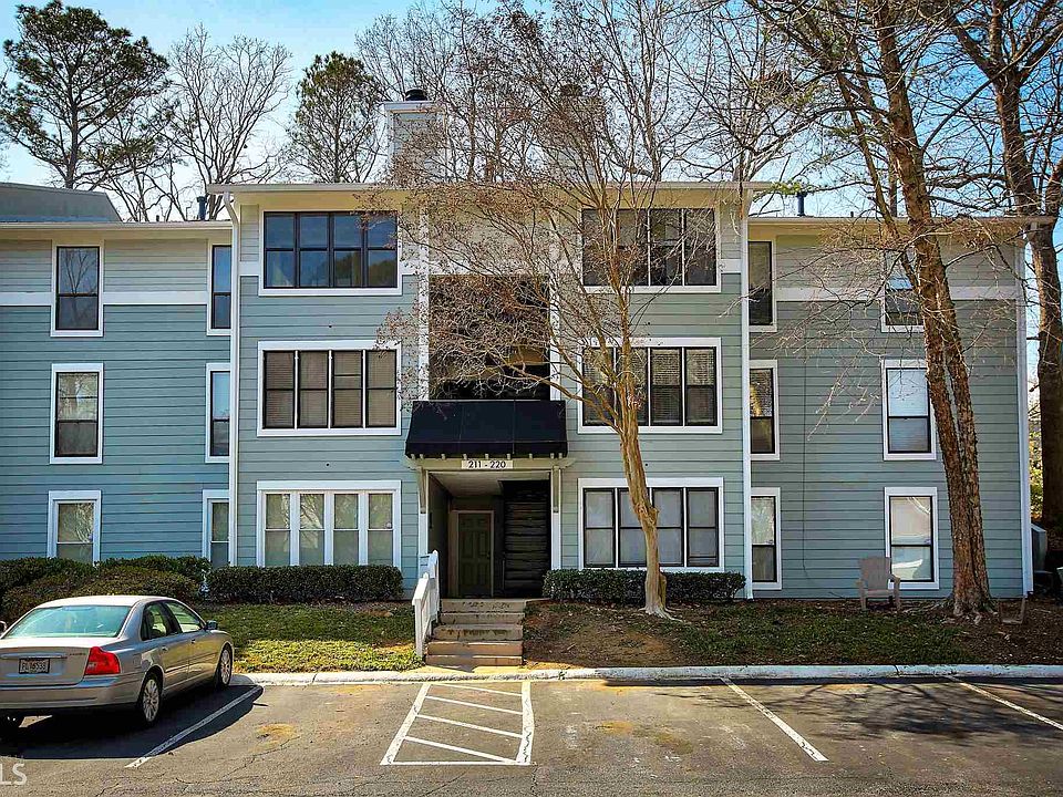 1st image of 211 Summit North Dr NE