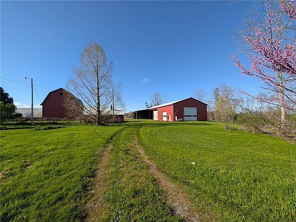 3rd image of 6548 Townline Rd