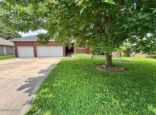 208 Miller Way, Monett, MO 65708