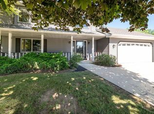 9140 Morgan Ct, Franksville, WI 53126