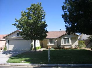 5476 N State St, Fresno, CA 93722