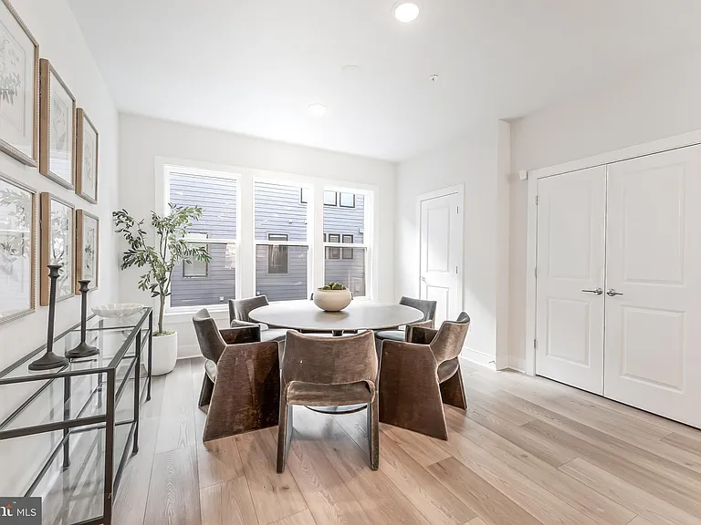 12742 Verdant Way — Photo 4
