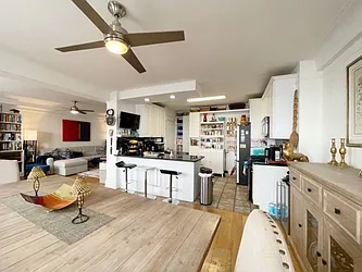 Rented by Rita S Citrin, LREB