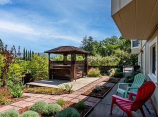 2750 Oak Court Rd, Ukiah, CA 95482