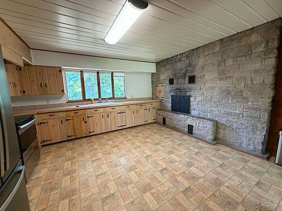 5th image of 3 Orchard Ct