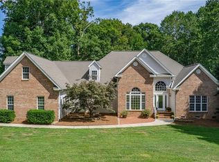 7608 Wilson Farm Rd, Summerfield, NC 27358