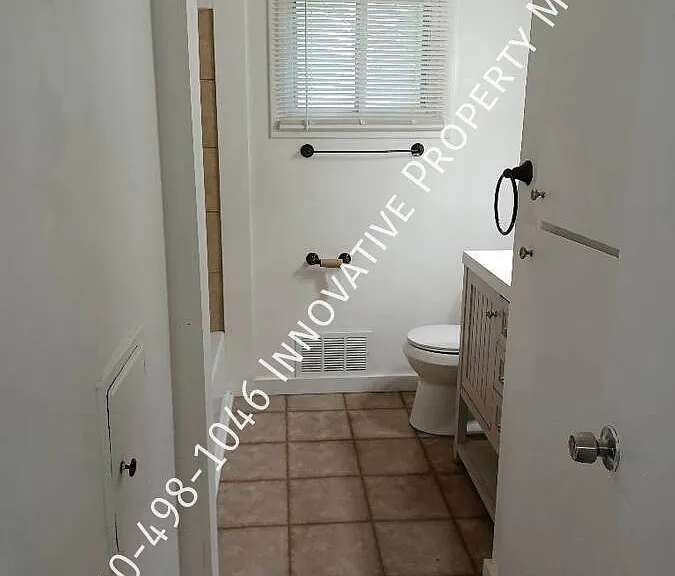 5476 Westchester Dr — Photo 24