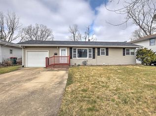 2314 Yorkshire Dr, Decatur, IL 62526