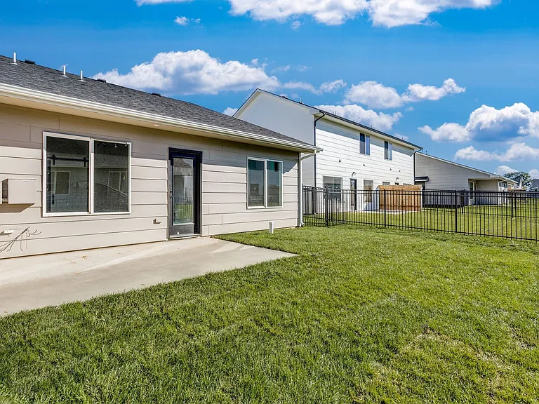 12790 W Wheatland St — Photo 15
