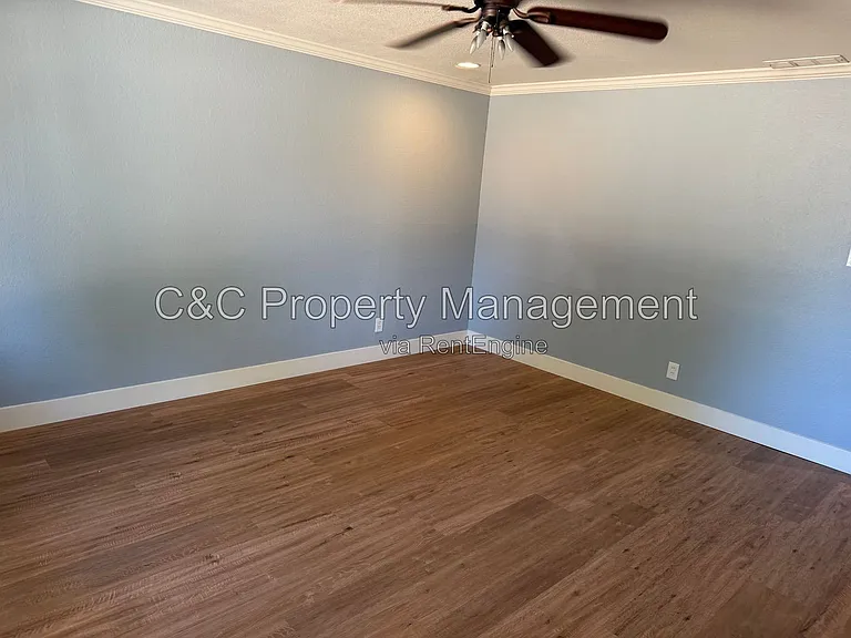 2701 Lerwick Rd — Photo 9