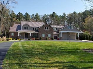 19 Woodland Dr, Seaford, DE 19973