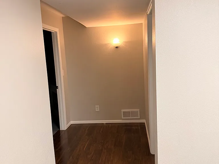10118 Grove Loop #C — Photo 16