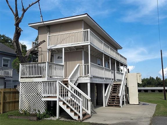 4th image of 612 Jean Lafitte Blvd
