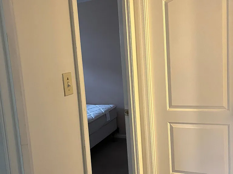 Tildenwood Ln — Photo 12