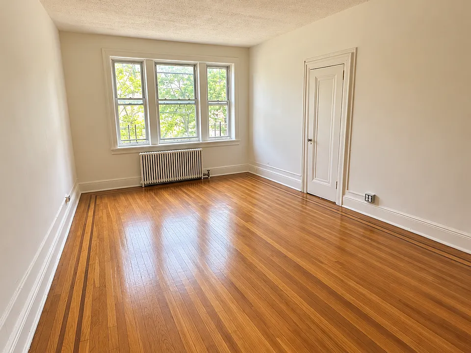 22 Ward St #4B
