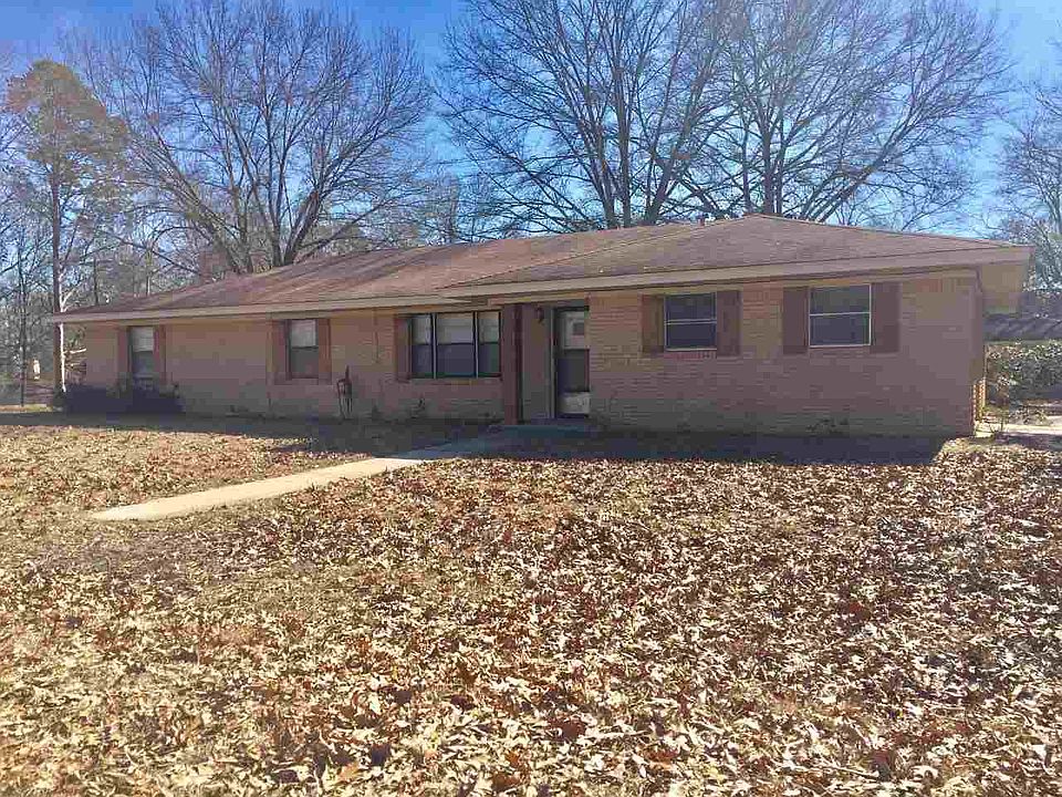 1st image of 404 Parkway Ln
