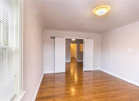 2nd image of 4014-4016 Potomac St