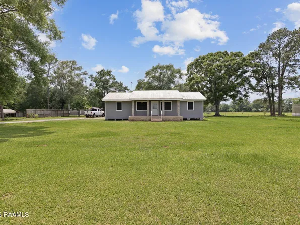 3403 Sugar Oaks Rd, New Iberia, LA 70563