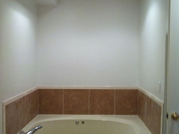 Master BR suite - Jacuzzi tub