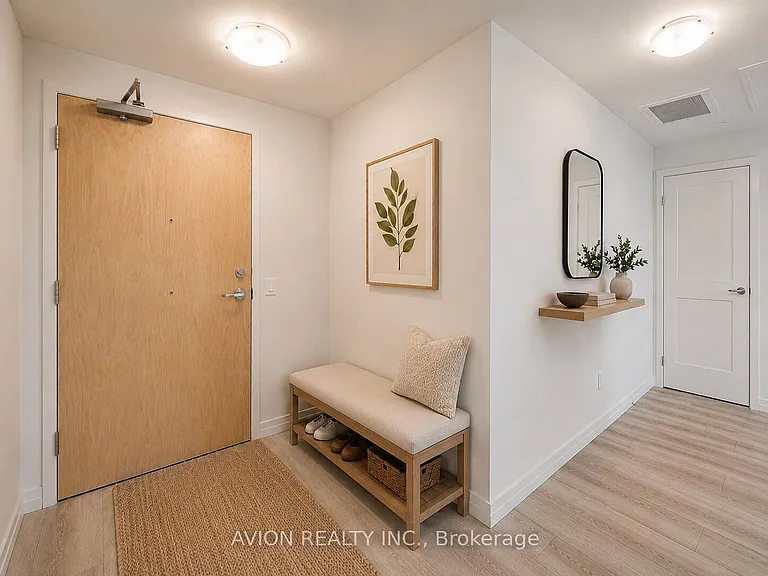 60 Charles St W #1602 — Photo 7