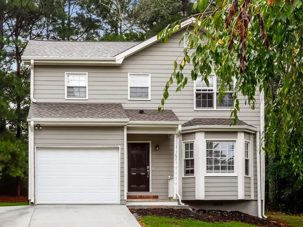 1212 Summit Links Ct, Snellville, GA 30078