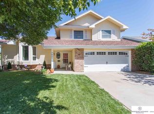 3607 S 155th St, Omaha, NE 68144