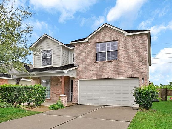 4th image of 24606 Lakecrest Village Dr