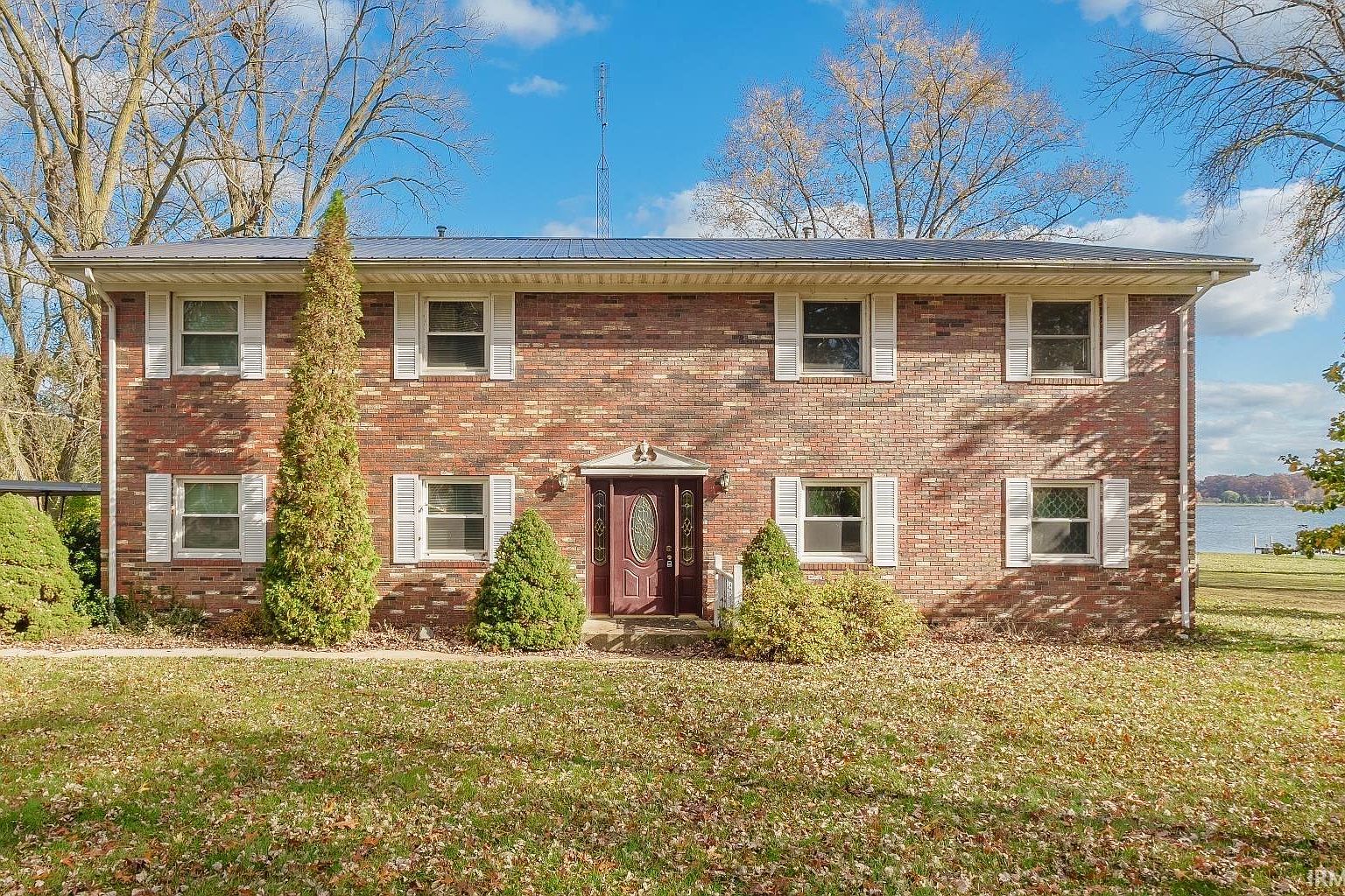 706 Ross Ave, Warsaw, IN 46580 | Zillow