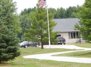 11024 Bryce Rd, Emmett, MI 48022