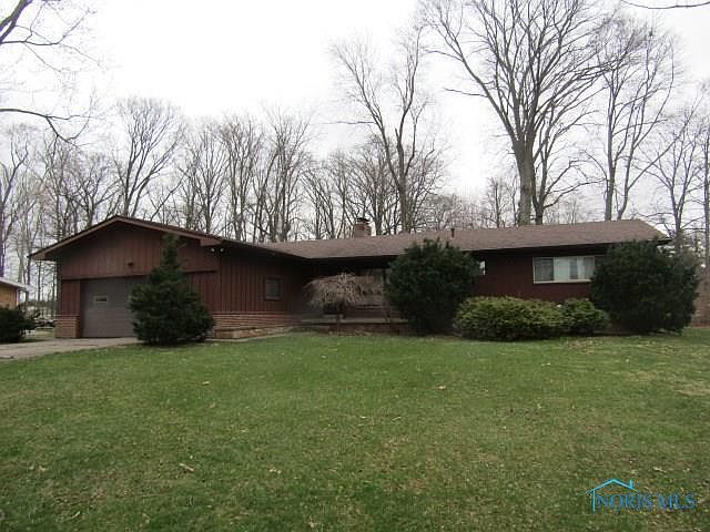 1st image of 2919 N Huss Blvd