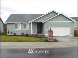 1506 NW Camelia Loop, Oak Harbor, WA