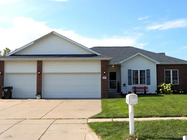 3340 Grainger Pkwy, Lincoln, NE 68516