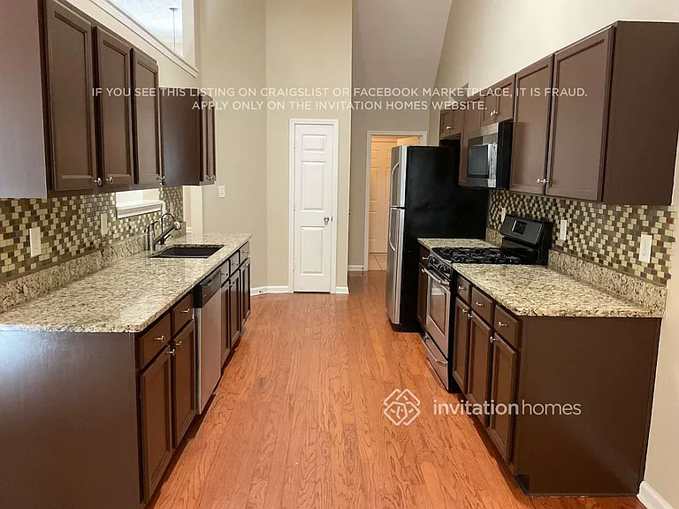 680 Mattie Farm Pl — Photo 4