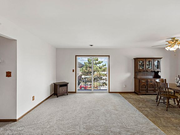 3rd image of 2442 Harvest Dr #242