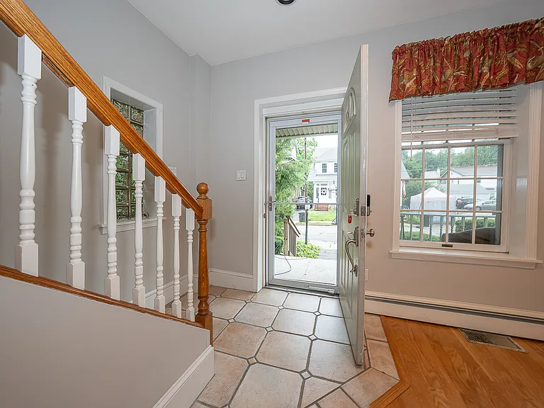 212 Elm Ter #1 — Photo 12
