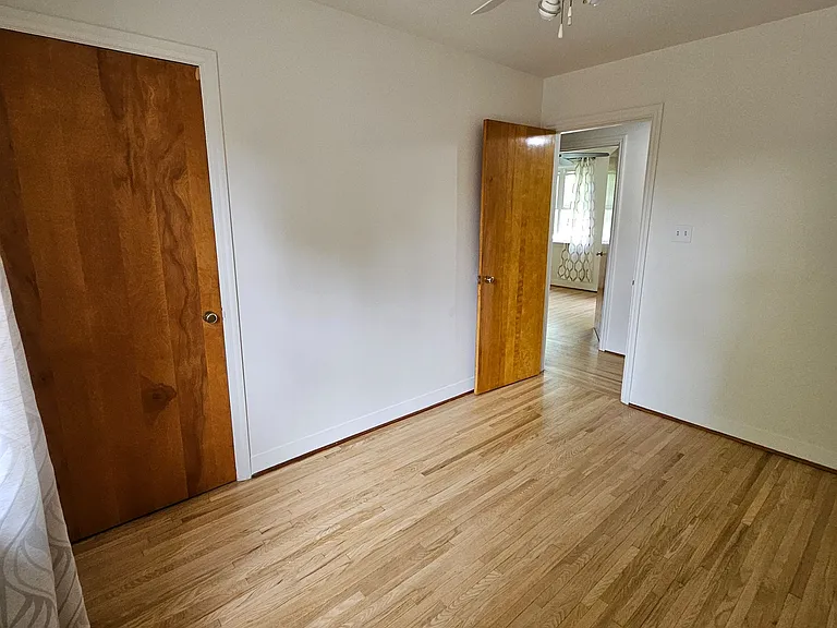 54 Greenlawn Ave — Photo 12