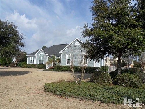3rd image of 4709 Archer Dr