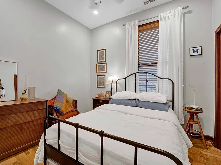 1111 N Mozart St #2 — Photo 14