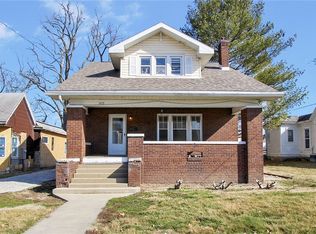 1415 7th St, Charleston, IL 61920