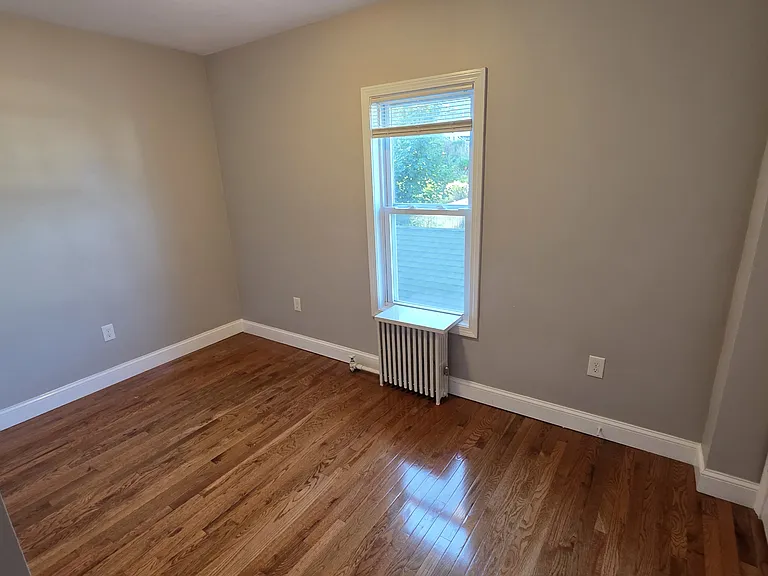 1176 Hyde Park Ave — Photo 11